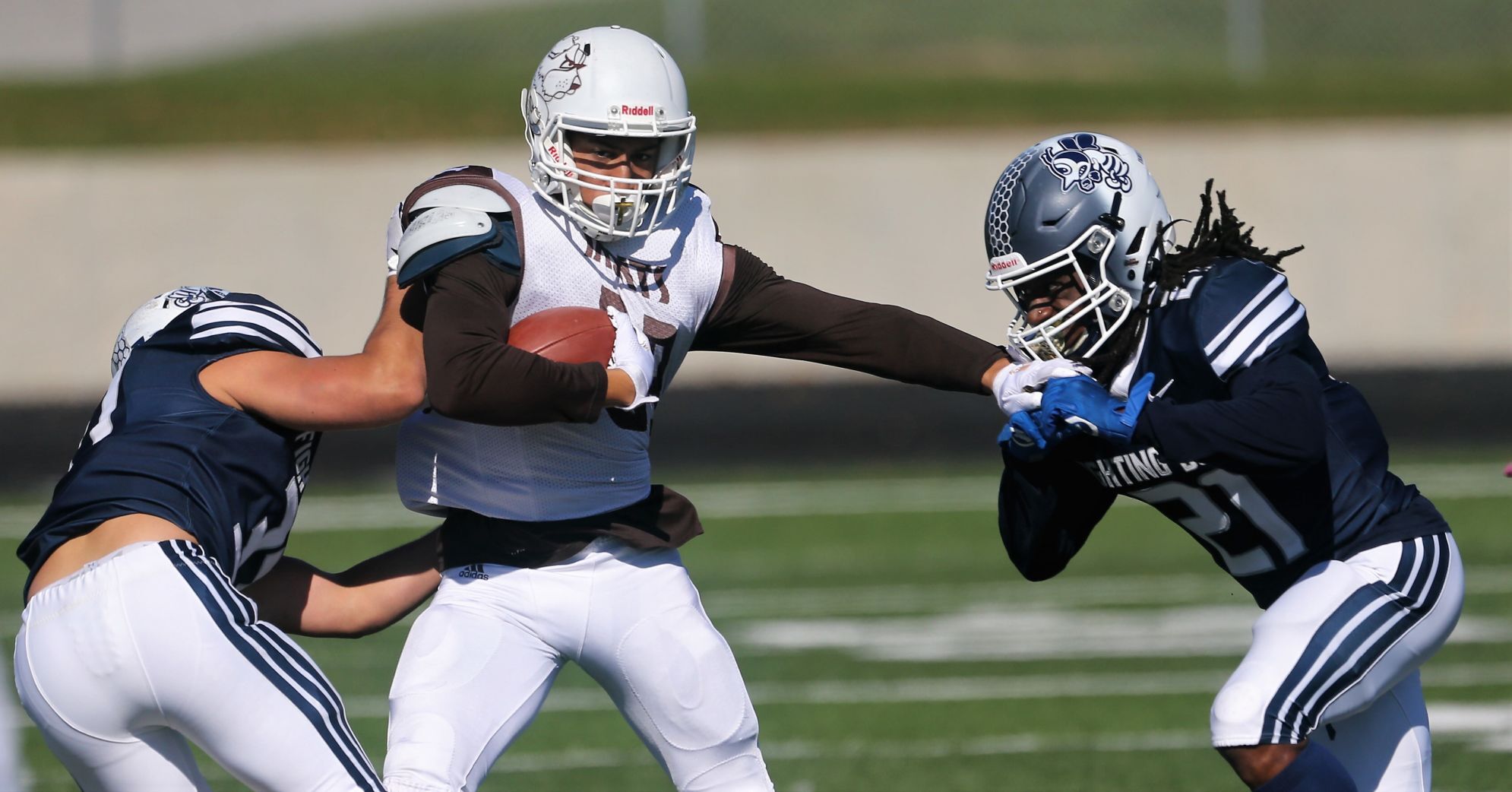 102321-qc-spt-ambrose fball10.jpg